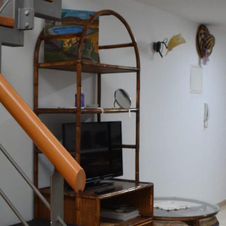 Marina Apartment 4 Ларнака Экстерьер фото
